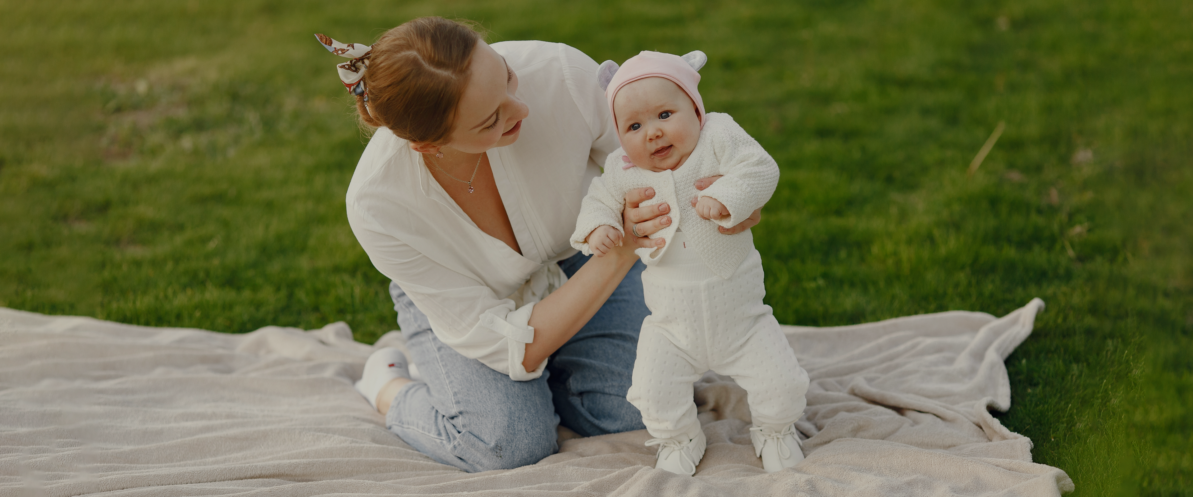 slider image slider_item_EymgHr